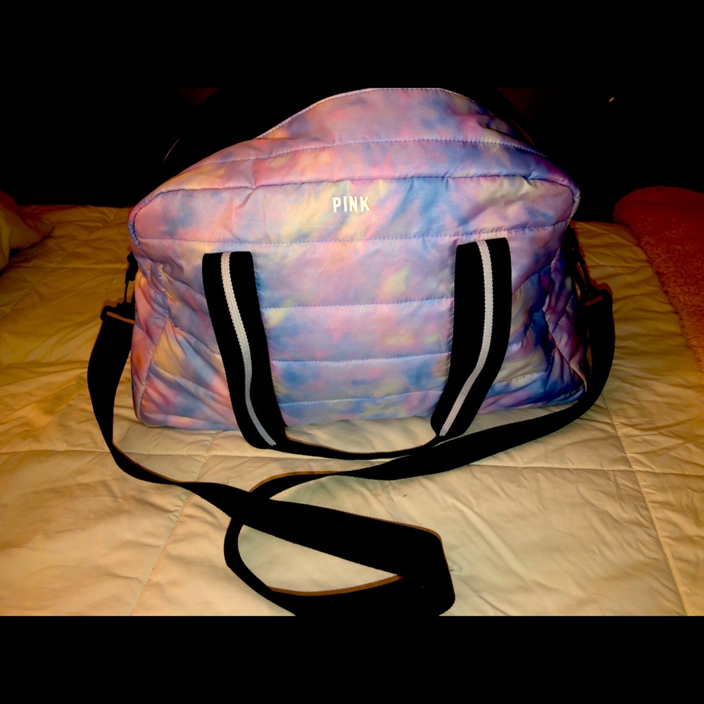 VS PINK Tie-dye duffel